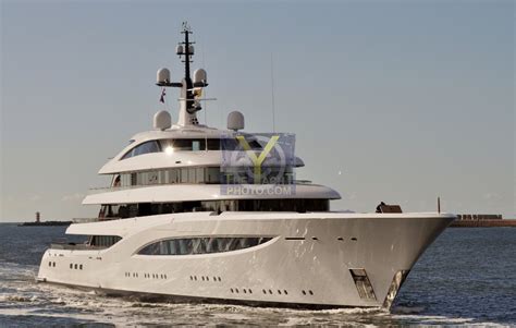 Motor Yacht Faith Feadship 9655m 2017