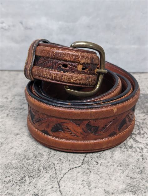 Vintage Western Rodeo Larry Mahan Leegin 1 8 Wide Leather Belt Hand