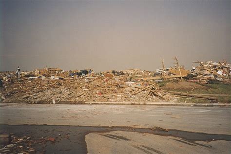 Bridge Creek-Moore F5 Tornado – May 3, 1999 – Tornado Talk