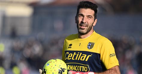 Gigi Buffon Positivo Al Covid Il Parma Il Calciatore In Isolamento