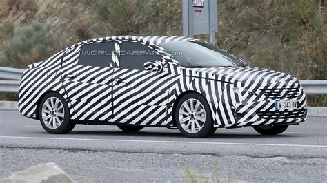 2014 Peugeot 308 Sedan spied for the first time