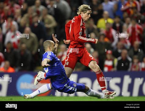 ALEX & FERNANDO TORRES LIVERPOOL V CHELSEA ANFIELD LIVERPOOL ENGLAND 08 ...