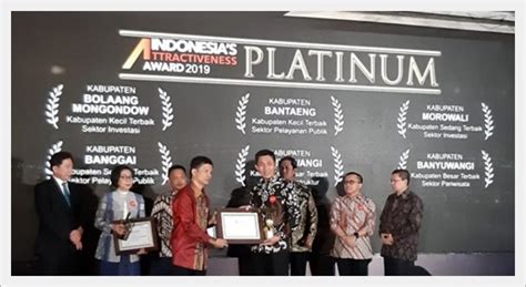 Morowali Raih Penghargaan Terbaik Predikat Platinum Sektor Investasi