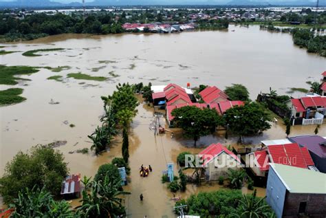 Banjir Kota Makassar Rendam 1 603 Rumah Warga Republika Online