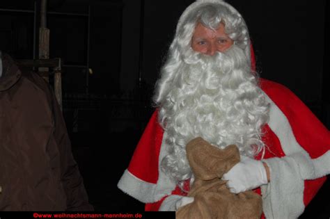 Nikolaus Besuch Beim Weihnachtsmarkt Klinikum Ludwigshafen 06 12 2012