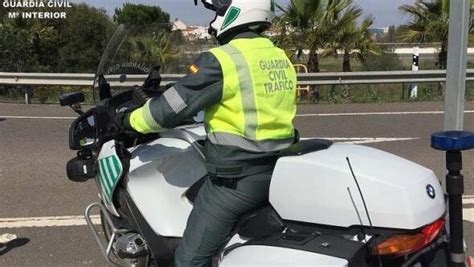 Cuánto gana un guardia civil de tráfico en España Legitima Defensa