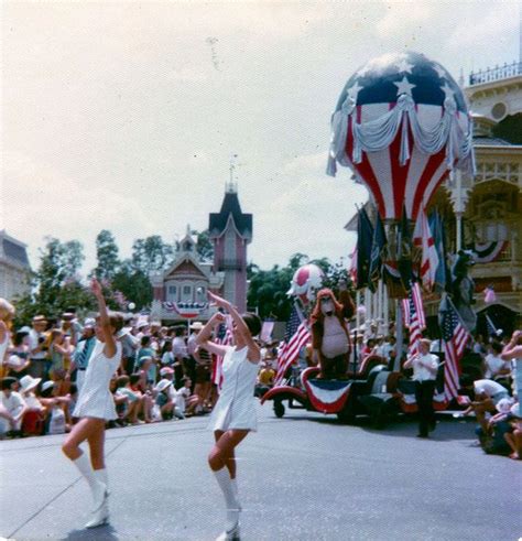 26 Photographs of the America's 1976 Bicentennial Celebration - History ...