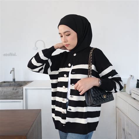 Jual Cottontrend Grace Knit Cardigan Stripe Wanita Shopee Indonesia