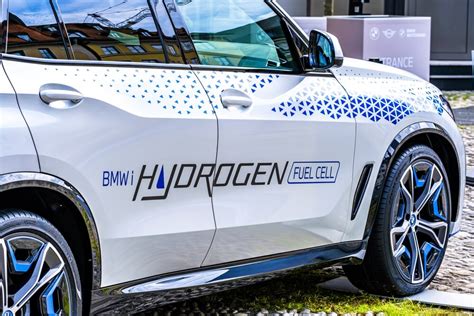 Hydrogen Powered Cars: All You Need to Know