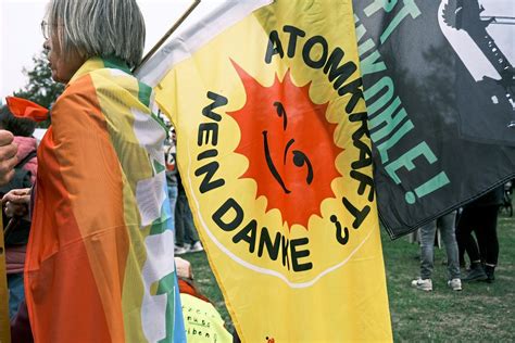 Atomkraft Ja Oder Nein Nicht Immer Sind Sich Klimaaktivisten Einig