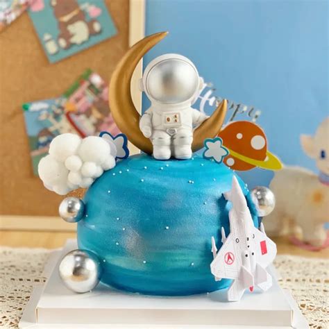 FIGURINE DECOR DE GATEAU style 16 Décoration de gâteau astronaute de