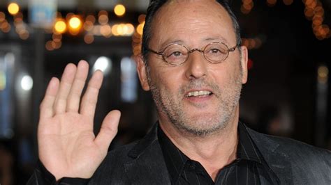 Jean Reno Hugues Aufray et Hugo Tout Seul rassemblés pour Avis de