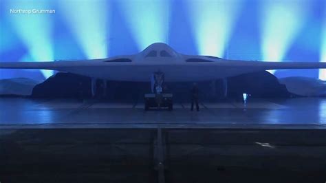 Video New B-21 stealth bomber makes public debut - ABC News