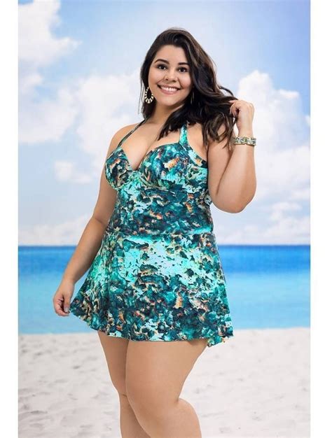 Maiô Estampado Com Saída De Praia Plus Size Verão 2019 R 170 00 Em