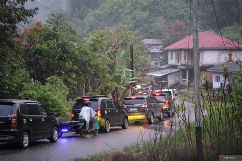 Bmkg Waspada Potensi Hujan Lebat Di Sumbar Saat Puncak Arus Balik