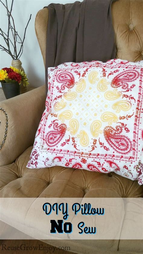 DIY Pillow - Throw Pillow DIY - Reuse Grow Enjoy