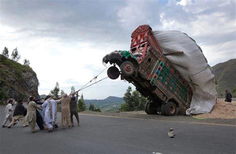 Truck Overloaded - Only in Pakistan | Pakistani Social Network | News ...