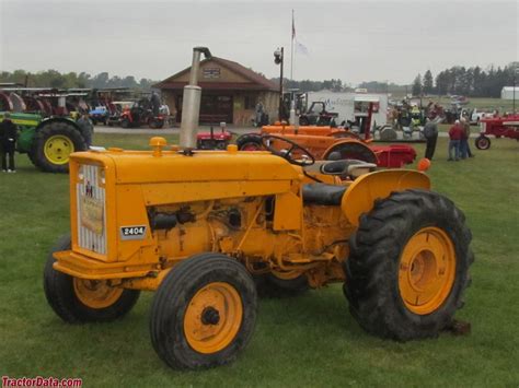 International Harvester 2404 Industrial Tractor Photos