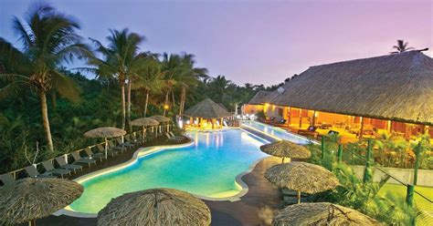 Outrigger Fiji Beach Resort from $169. Sigatoka Hotel Deals & Reviews ...