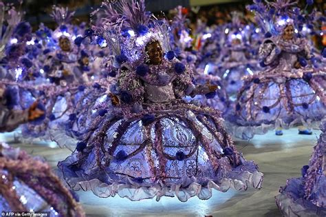 Rio Carnival Is As Eye Popping As Ever With Two Nights Of Epic Booty