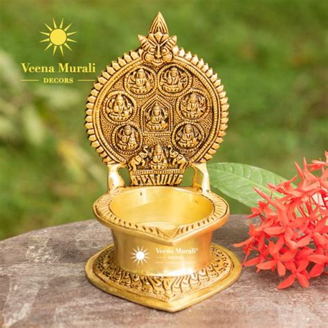 Traditional Ashtalakshmi Vilakku Divine Brass Oil Lamp With Ht 18 Cm X