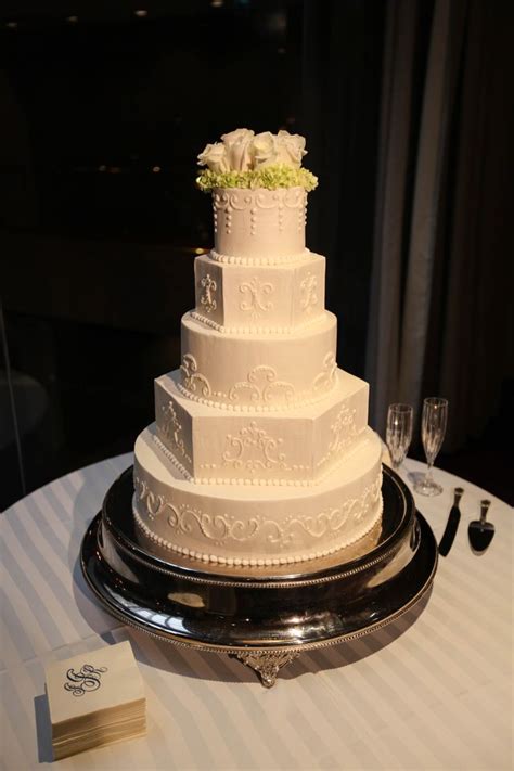 Elegant Ivory Wedding Cake At The Harbert Center Cake By Sweet