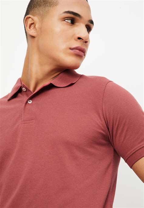 Buy Men Slim Fit Solid Polo T Shirt Online At Just Rs 3990 1000013450798 Max Fashion