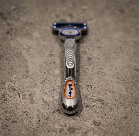 Gillette SkinGuard Sensitive Razor Review - Your Average Guy