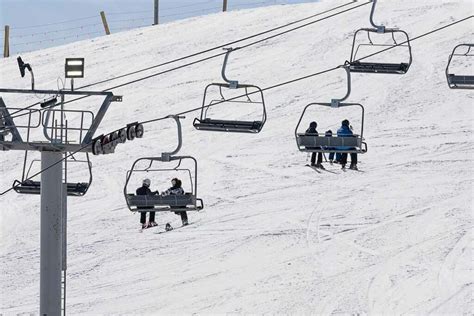 20 of the Coolest Ski Mountains & Resorts in Wisconsin!