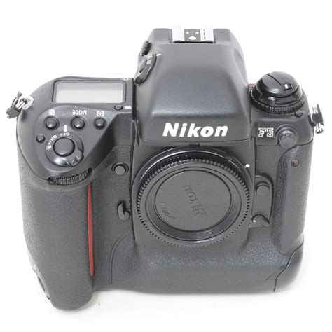 [USED] Nikon F5 Film SLR Camera Body (S/N: 3220156) (Excellent ...