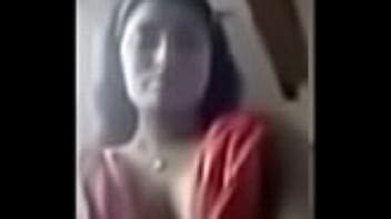 Indian Women Boob Show XVIDEOS