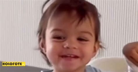 Holofote Bella Esmeralda Filha De Cristiano Ronaldo E Georgina