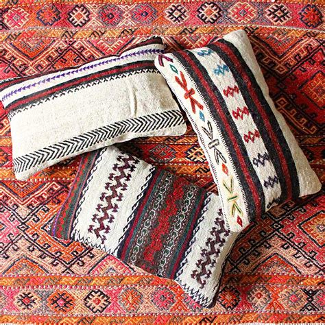 About our unique tribal & nomadic kilim rug pillows - Blog - Far Way Art