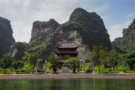 Ninh Binh Province, Vietnam Travel Guide | Tourism Info for Visiting