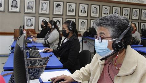 Atiende SEPyC más de 8 mil dudas en canje de uniformes y útiles