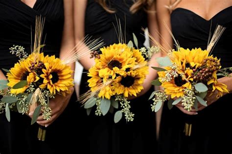 10 Beautiful Flowers To Adorn Your Summer Wedding Bridestory Blog