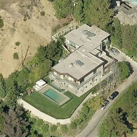 Nicole Kidman & Keith Urban's House in Beverly Hills, CA (Google Maps)