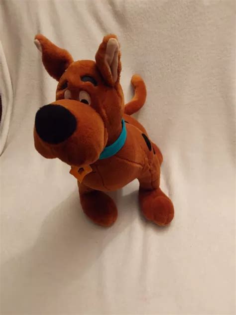 Warner Bros Studio Store Exclusive Scooby Doo Dog Large Soft Plush Toy