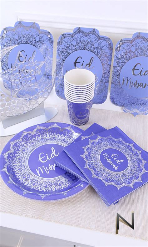 Maxi pack vaisselle jetable bleu nuit et argent 41 pièces 10