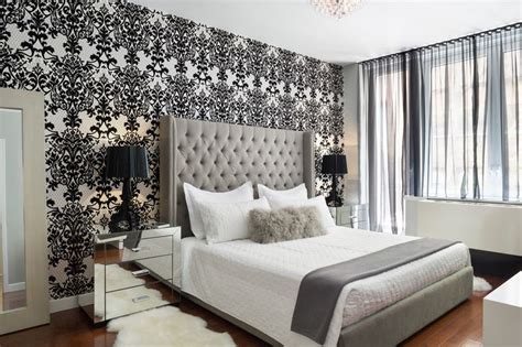 Black Damask Wallpaper In Bedroom