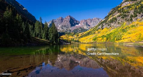 Fall Colors At Maroon Bells High-Res Stock Photo - Getty Images