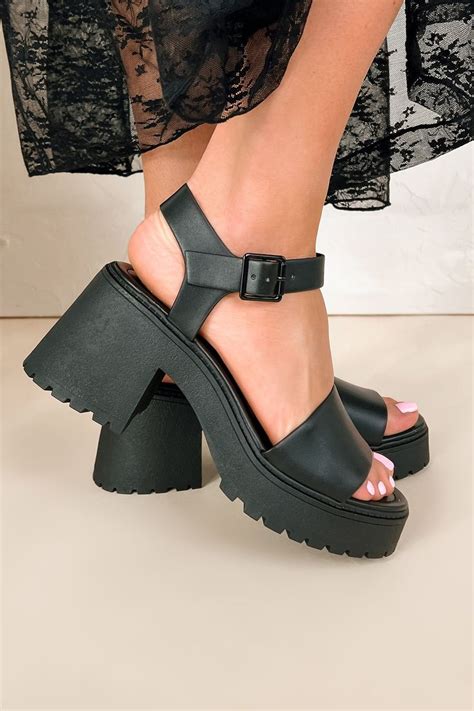 interesting  chunky platform sandals black  chunky black