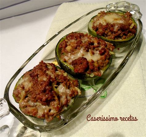 ZAPALLITOS RELLENOS CON CARNE PICADA Caserissimo