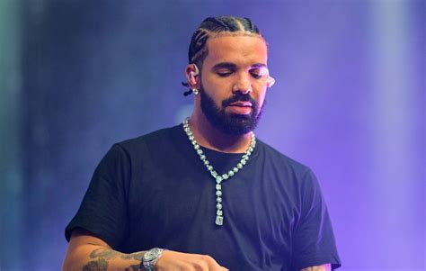 Drake Asks Toronto News Chopper To Stop Flying Over His Mansion As