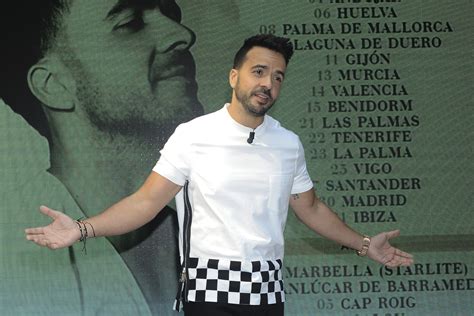 'Despacito' Is Most Streamed Song Of All Time; Here's Why It's No ...