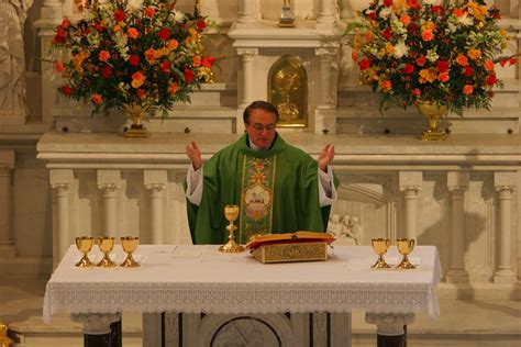 Instruction on the Mass – Columbus Catholic Corner