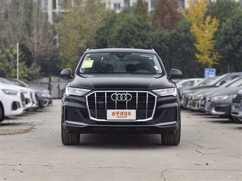 奥迪q7整车外观实拍高清大图奥迪q7 2023款 45 Tfsi Quattro S Line运动型传奇黑第2张图片大全太平洋汽车