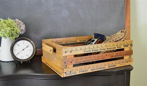 22 Ideas for Modern Home Decorating with Rustic and Painted Wooden Boxes