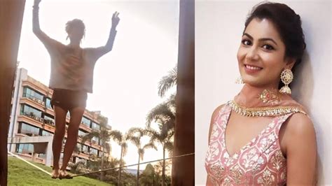 Kumkum Bhagya Sriti Jha Stuns Fans With Her Slacklining Skills See