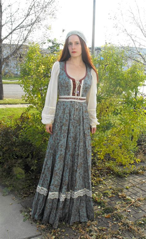 SALE Vintage Gunne Sax Dress Blue Floral Prairie Corset Hippie